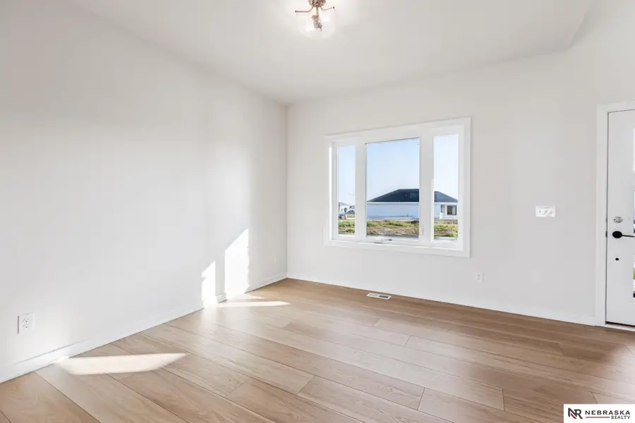 11746 S 124th Avenue, Papillion, NE 68046 - Image #3