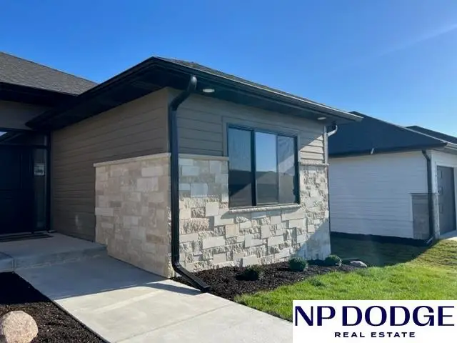 2740 South Creek Road, Lincoln, NE 68516 - Image #2