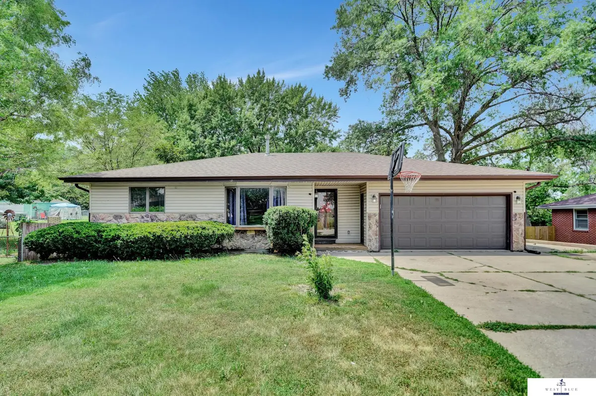 3735 S Folsom Street, Lincoln, NE 68522 - Image #1