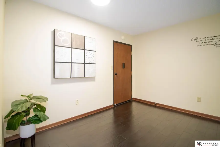 1540 N Cotner Boulevard #B114, Lincoln, NE 68505 - Image #3