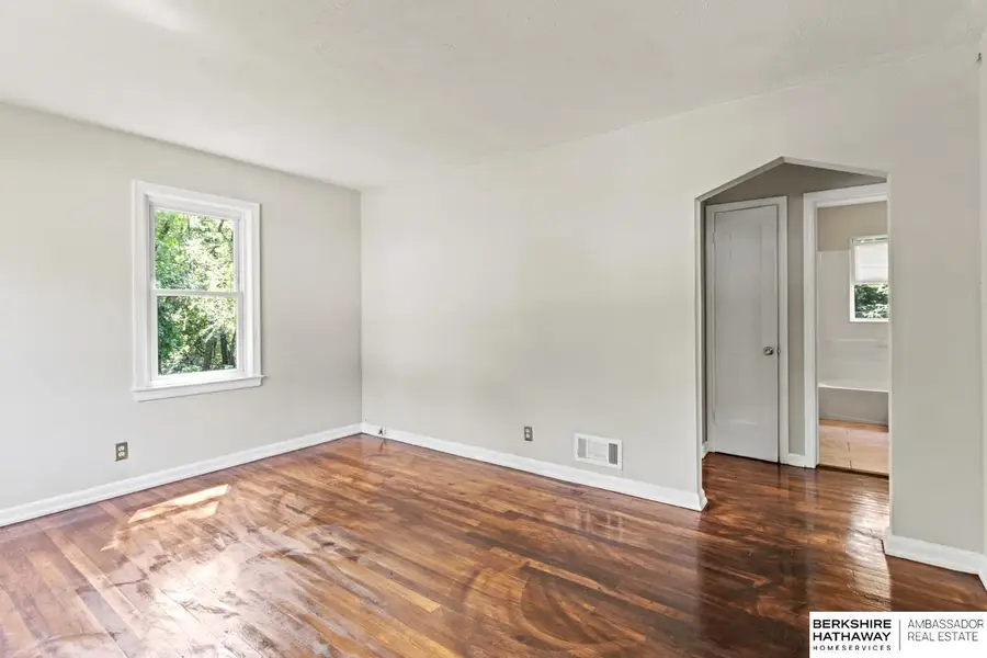 3701 Bedford Avenue, Omaha, NE 68111 - Image #2