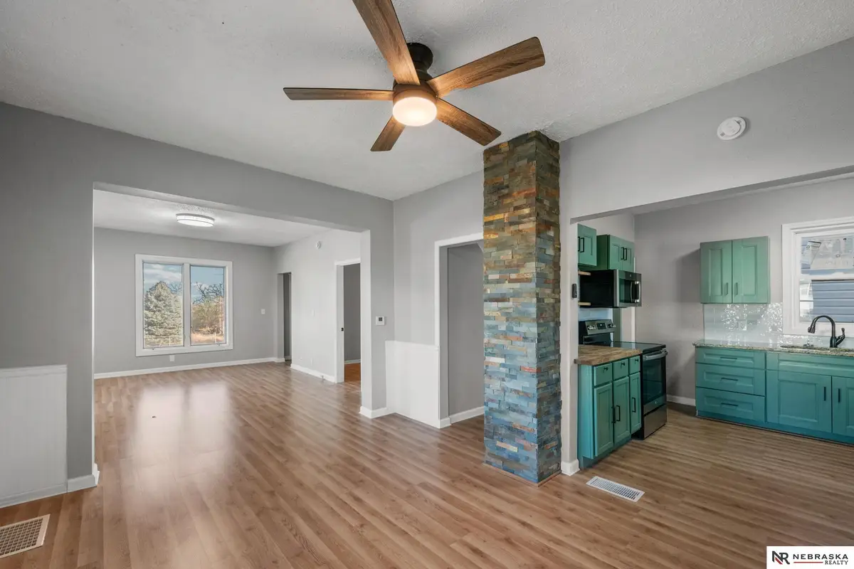 4504 S 32nd Street, Omaha, NE 68107 - Image #1