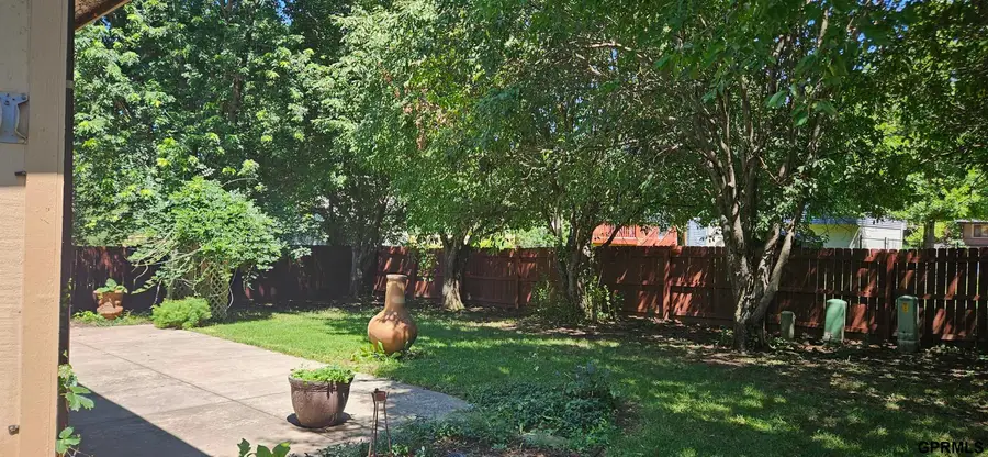 2105 Marilyn Drive, Papillion, NE 68046 - Image #2