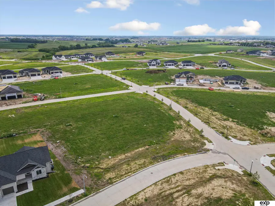 5807 N 198 Street, Elkhorn, NE 68022 - Image #3