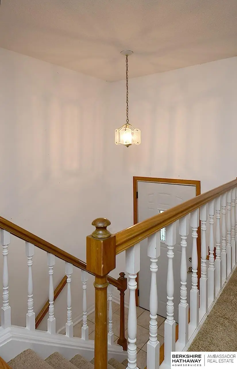 5511 S 104th Circle, Omaha, NE 68127 - Image #3