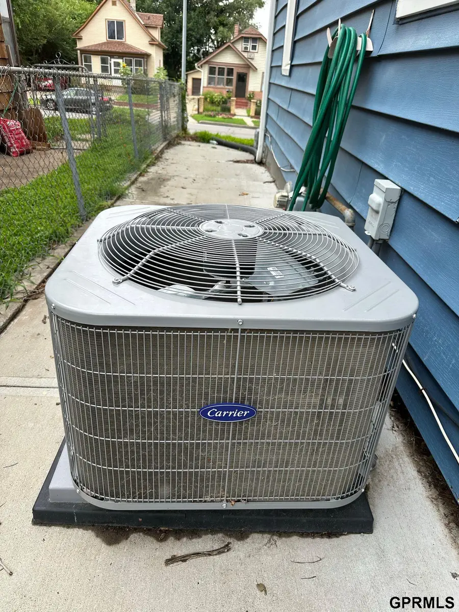 4421 S 26th Street, Omaha, NE 68107 - Image #3