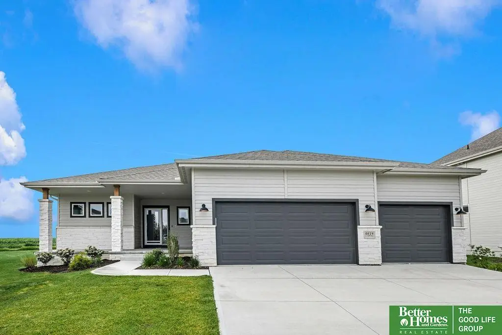 6614 S 200 Avenue, Omaha, NE 68135 - Image #1