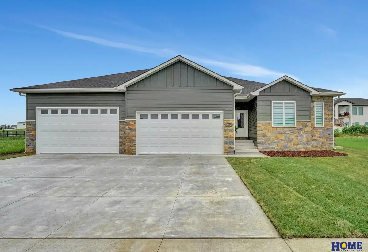 945 N 108th Street, Lincoln, NE 68527 - Image #1