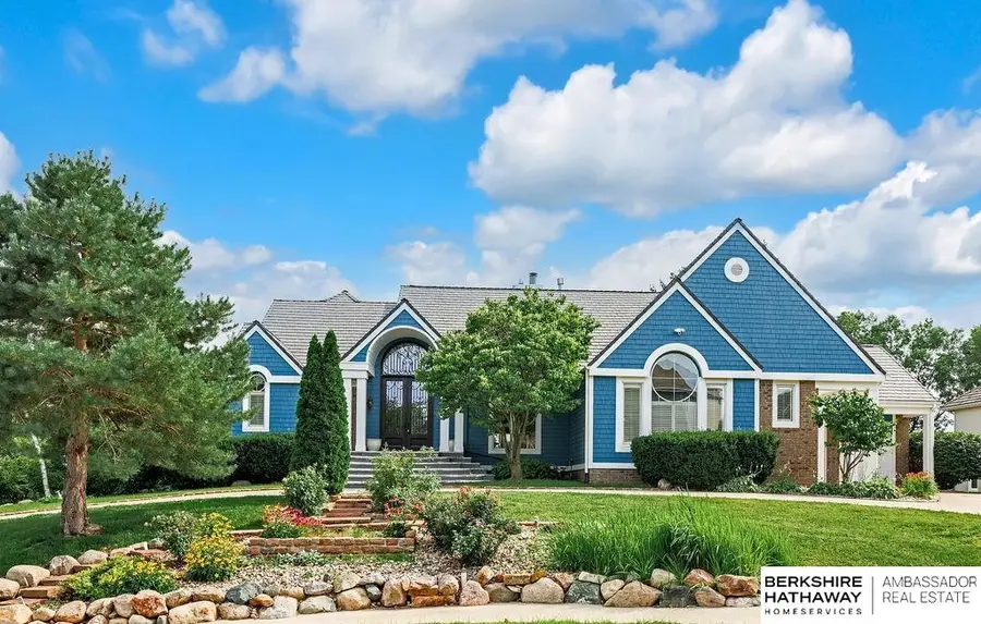 811 Western Hills Drive, Papillion, NE 68046 - Image #3