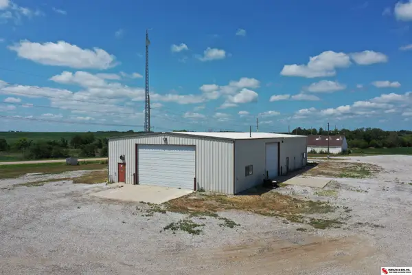 71910 15 Highway, Fairbury, NE 68352