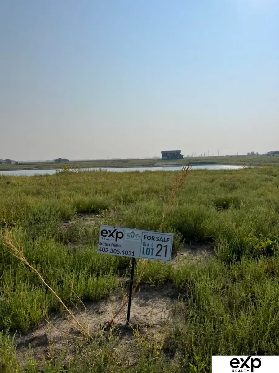 1860 Kara Way, Elkhorn, NE 68028 - Image #3