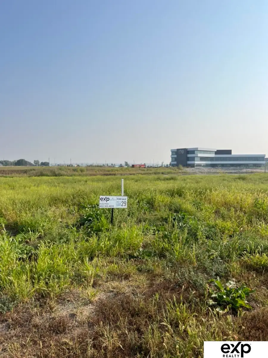 2006 Kara Way, Elkhorn, NE 68028 - Image #3