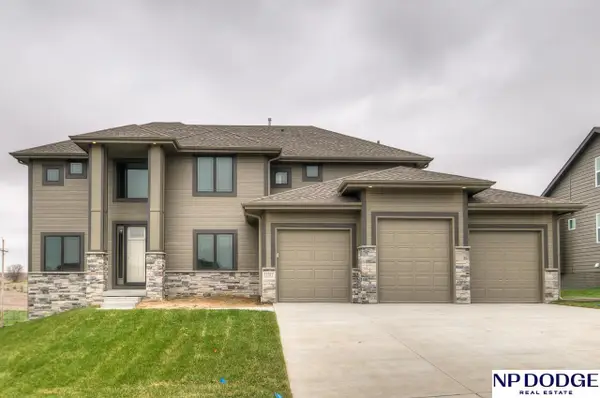 3638 S 217 Street, Elkhorn, NE 68022