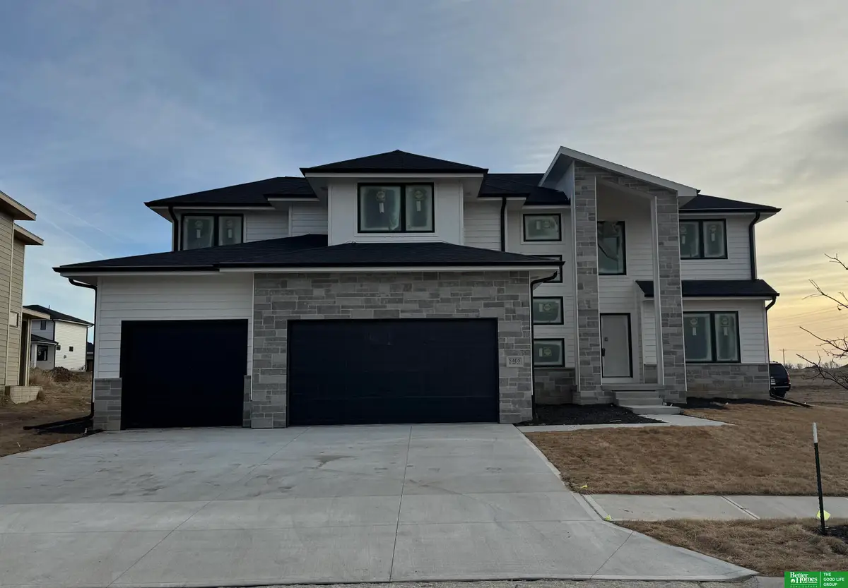 5801 Purple Martin Parkway, Elkhorn, NE 68022 - Image #1