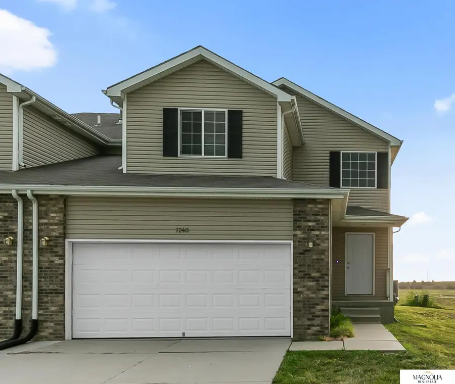 7240 Dorchester Court, Lincoln, NE 68521 - Image #2