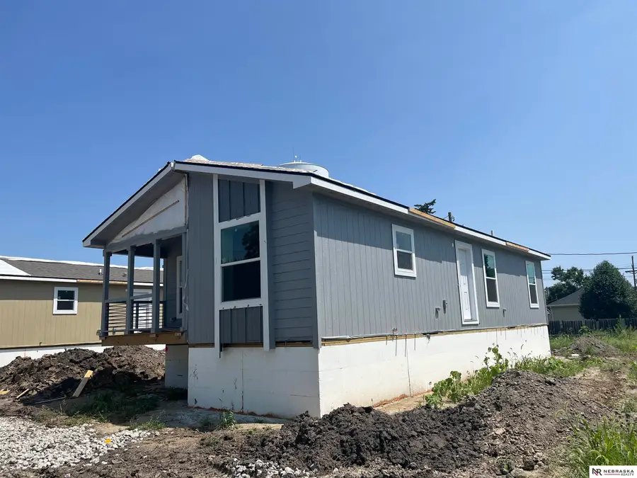 105 N Platte Street, Valley, NE 68064 - Image #2