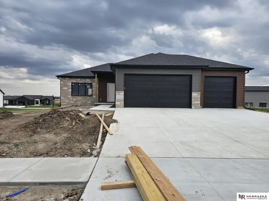 833 W El Alameda Street, Lincoln, NE 68523 - Image #2