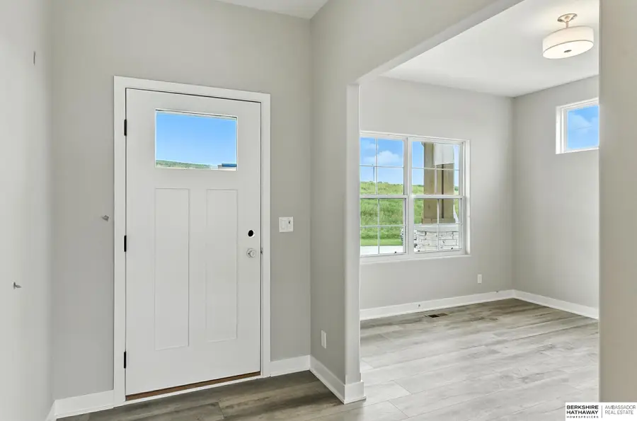 10508 S 117th Street, Papillion, NE 68046 - Image #2