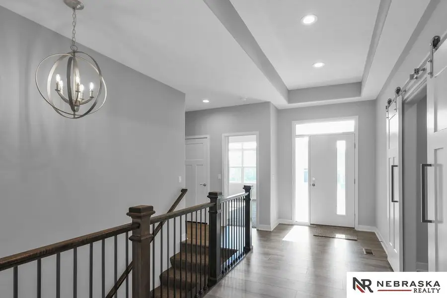 9715 S 123rd Avenue, Papillion, NE 68046 - Image #2