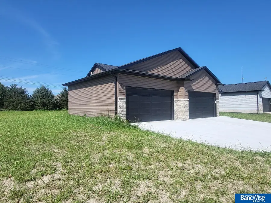 410 Lou Drive, Hallam, NE 68368 - Image #3