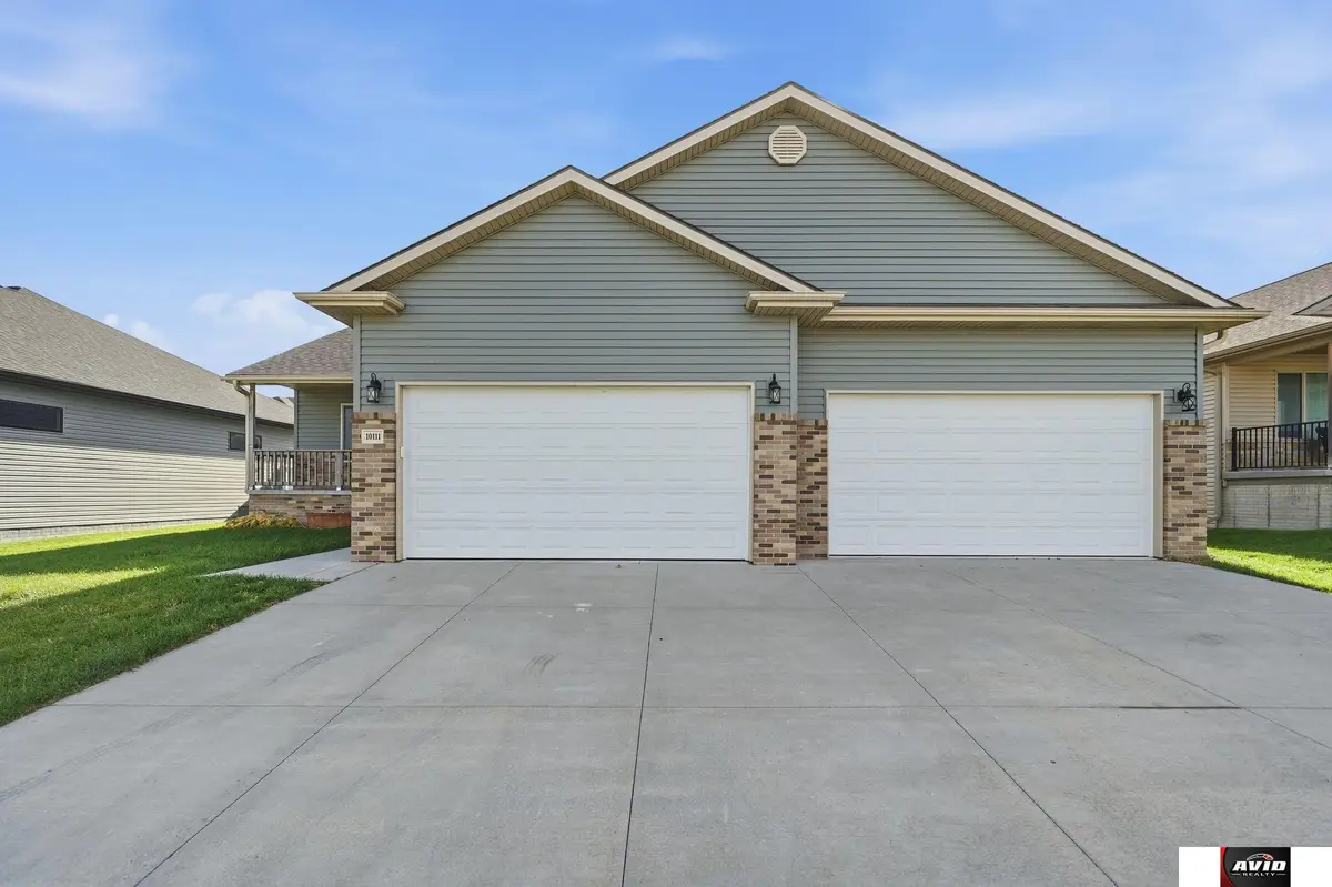 10111 White Pine Road, Lincoln, NE 68527 - Image #1