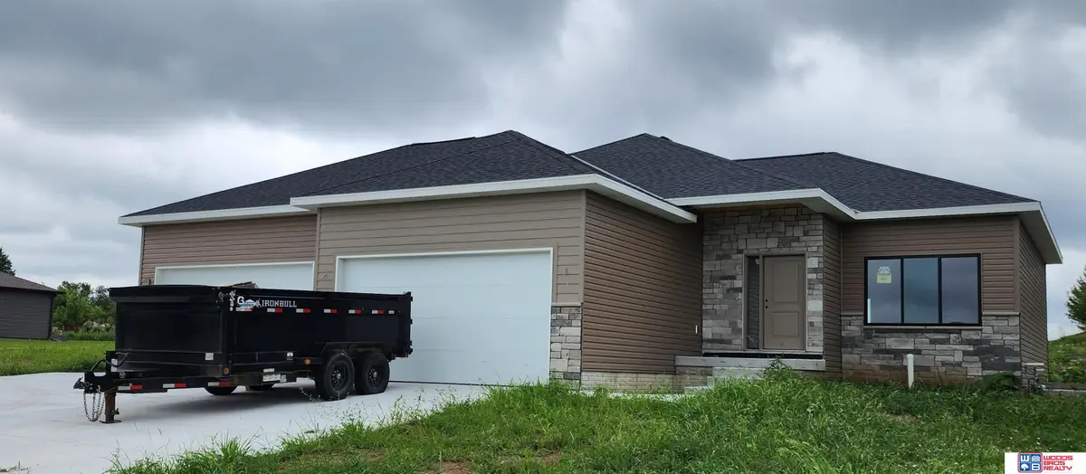 401 Half Moon Drive, Lincoln, NE 68527 - Image #1