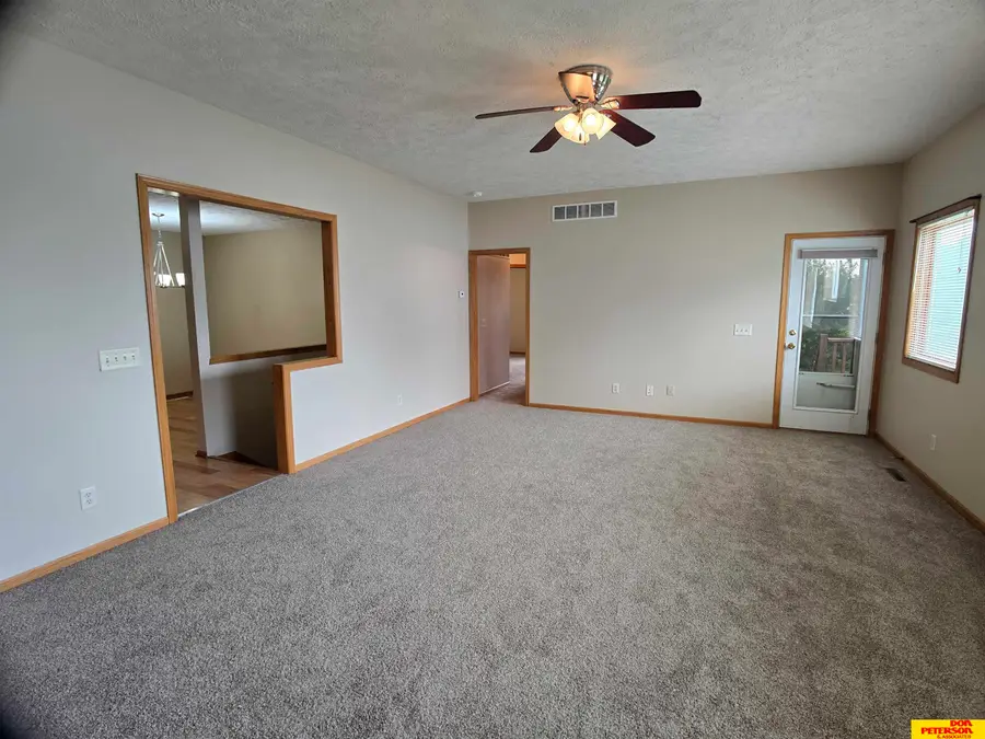 2524 Buckingham Road, Fremont, NE 68025 - Image #3