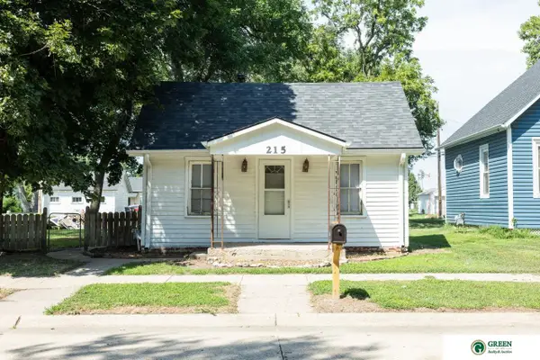 215 N Burlington Avenue, York, NE 68467