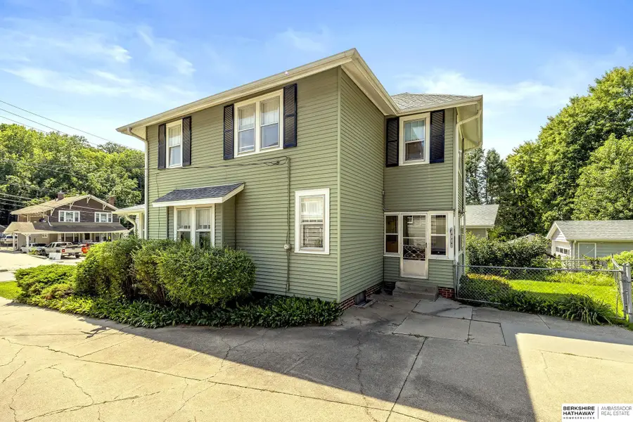 222 Locust Lodge Avenue, Council Bluffs, IA 51503 - Image #3