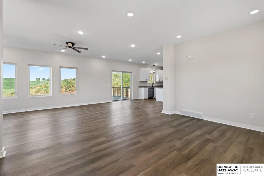 3025 Southern Hills Drive, Blair, NE 68008 - Image #2