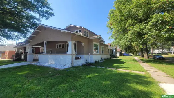 423 E 6th Street, York, NE 68467