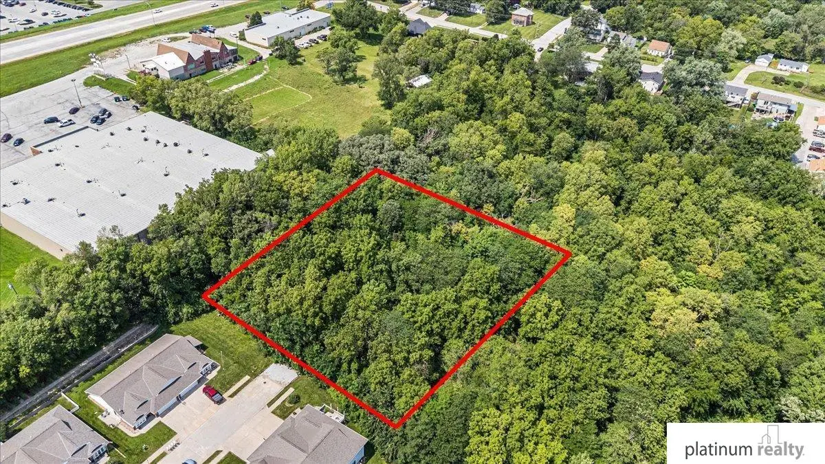 221 W Deer Lane, Plattsmouth, NE 68048 - Image #1