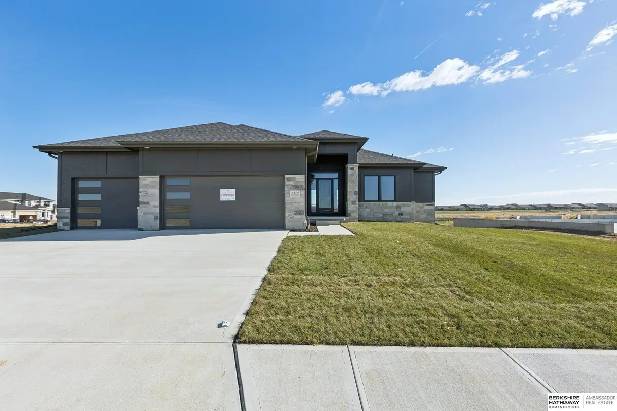 6119 S 215th Circle, Elkhorn, NE 68022 - Image #1