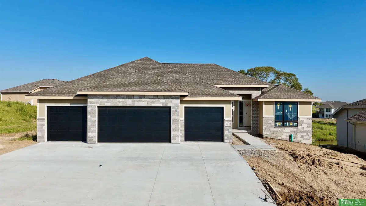 10118 Laramie Street, Papillion, NE 68046 - Image #1