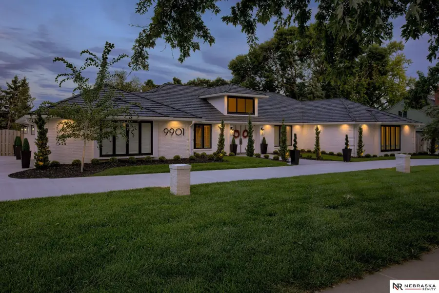 9901 Broadmoor Road, Omaha, NE 68114 - Image #2