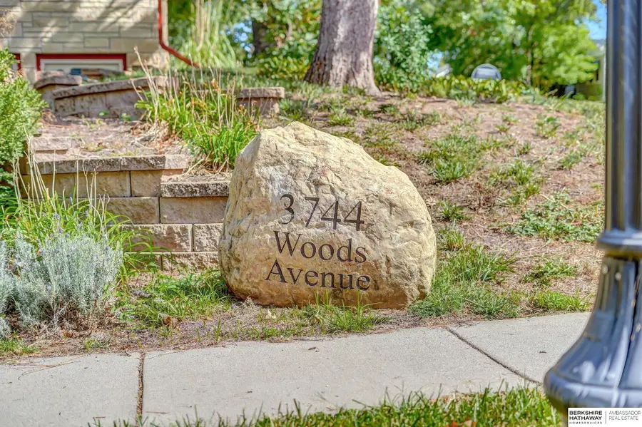 3744 Woods Avenue, Lincoln, NE 68510 - Image #2