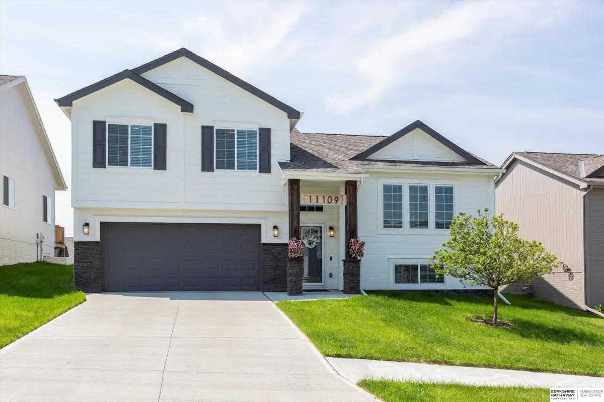11109 Sunrise Street, Omaha, NE 68142 - Image #1