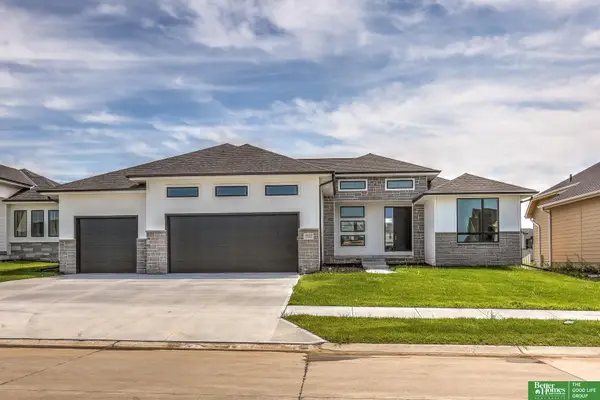 5811 N 197th Street, Elkhorn, NE 68022