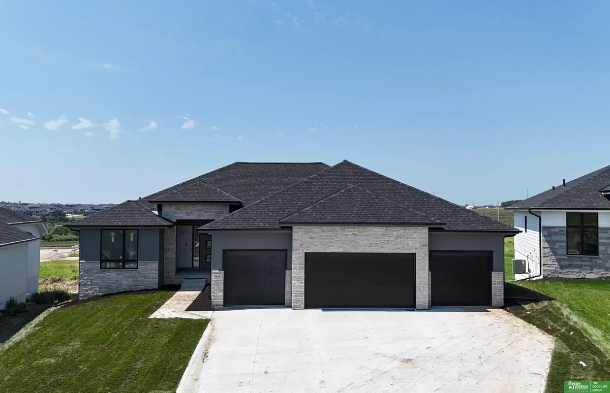 5915 N 197th Street, Elkhorn, NE 68022 - Image #1