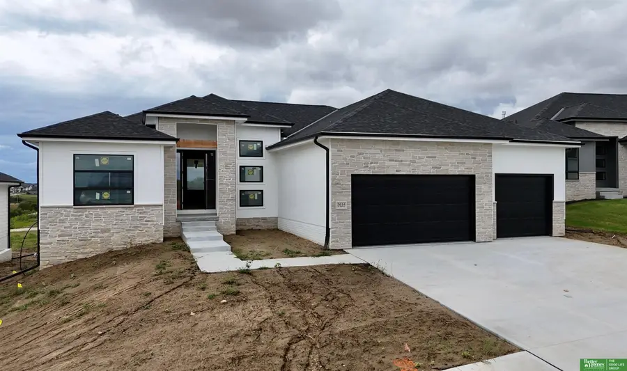 5614 N 198th Street, Elkhorn, NE 68022 - Image #2