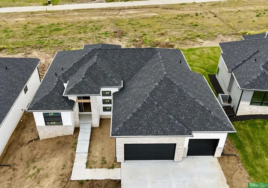 5614 N 198th Street, Elkhorn, NE 68022 - Image #3