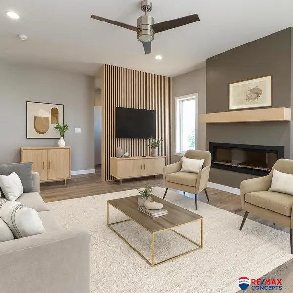 4521 S 57th Street, Lincoln, NE 68516