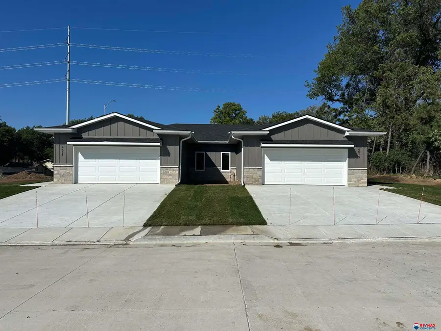 4521 S 57th Street, Lincoln, NE 68516 - Image #2