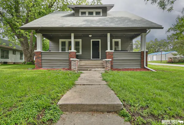 200 W 4 Street, Douglas, NE 68344