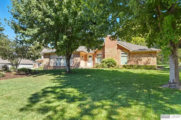 12924 Izard Street, Omaha, NE 68154