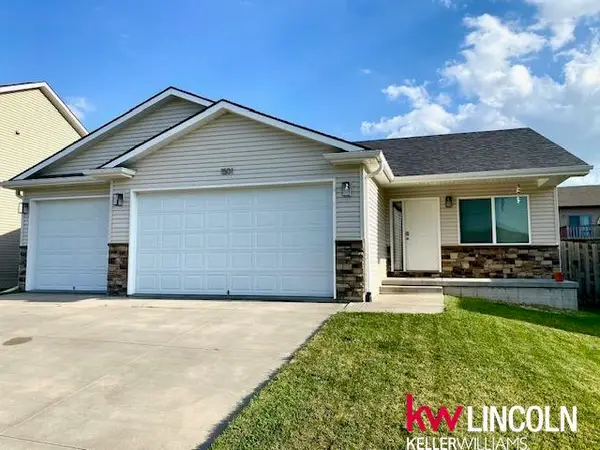 1501 W Silverado Drive, Lincoln, NE 68521