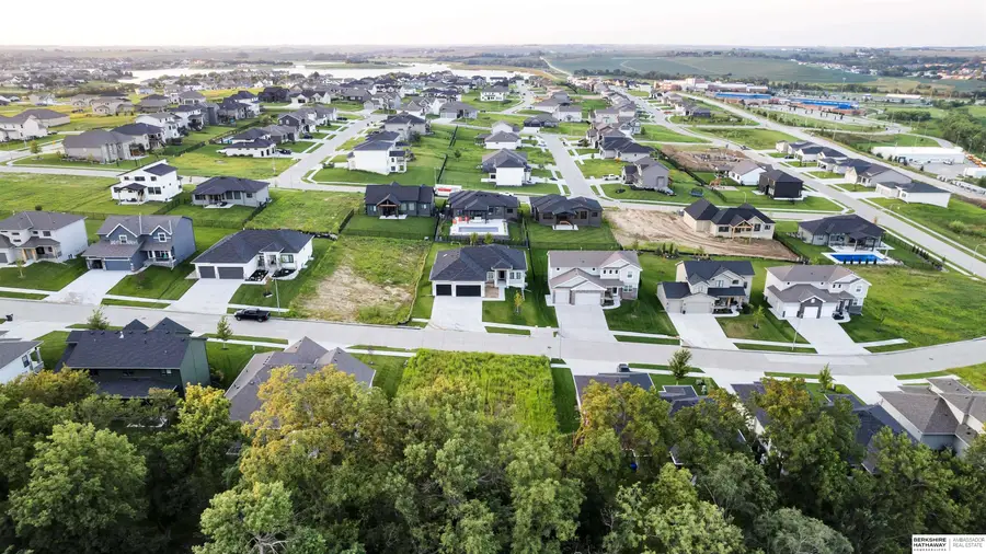 16921 Abigail Street, Bennington, NE 68007 - Image #2