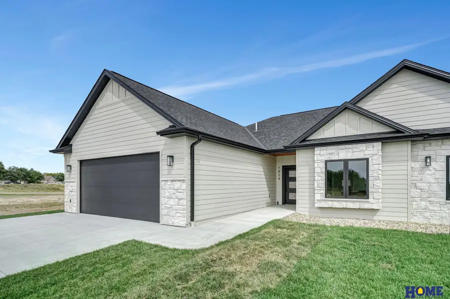 7914 S 42nd Street, Lincoln, NE 68516 - Image #3