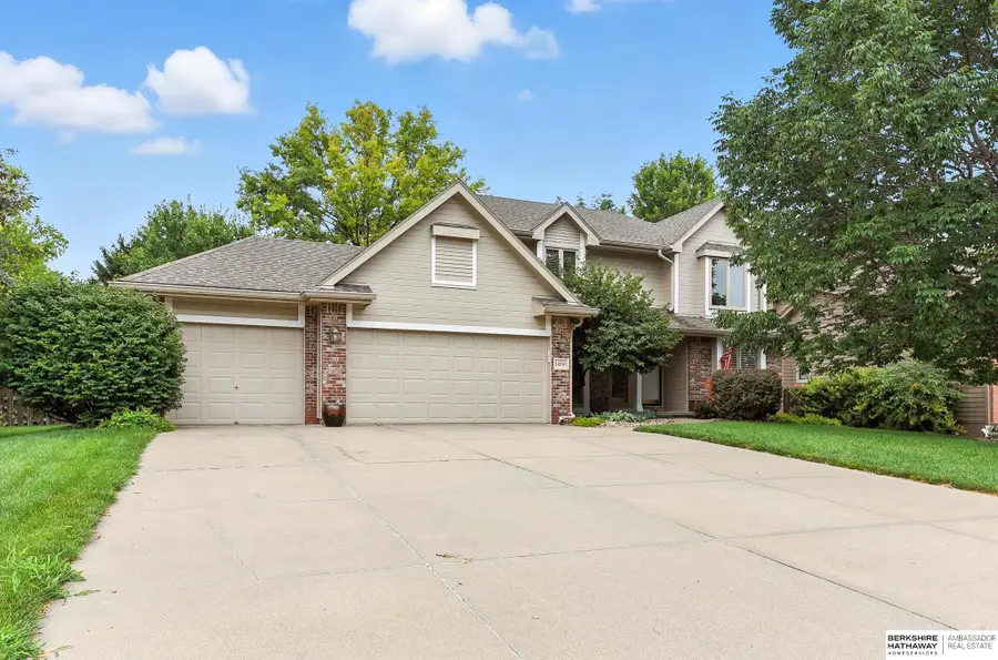 14110 Hillsborough Drive, Omaha, NE 68164 - Image #2