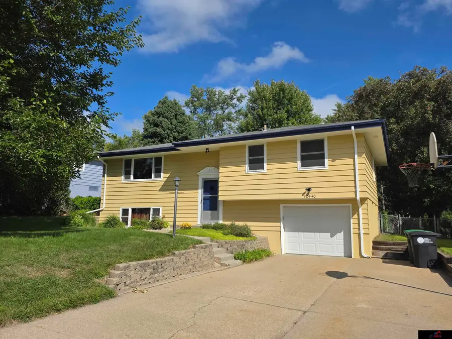 12440 Martha Street, Omaha, NE 68144 - Image #2